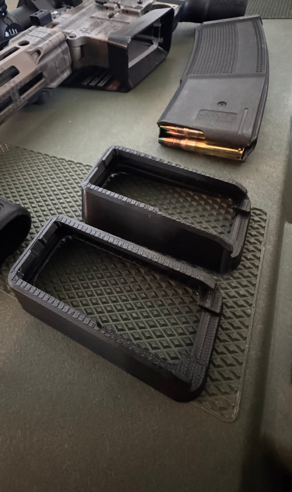 Milspec AR-15 / M4 Flared Magwell